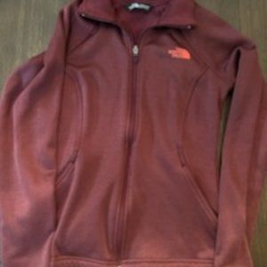 The North Face red small
